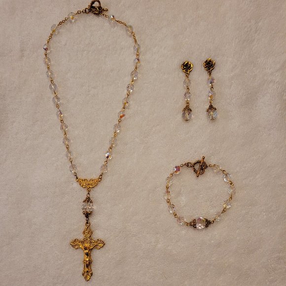 3-Piece Gold Tone Rosary Jewelry Set with Clear Aurora Borealis Glass Beads - Picture 2 of 5